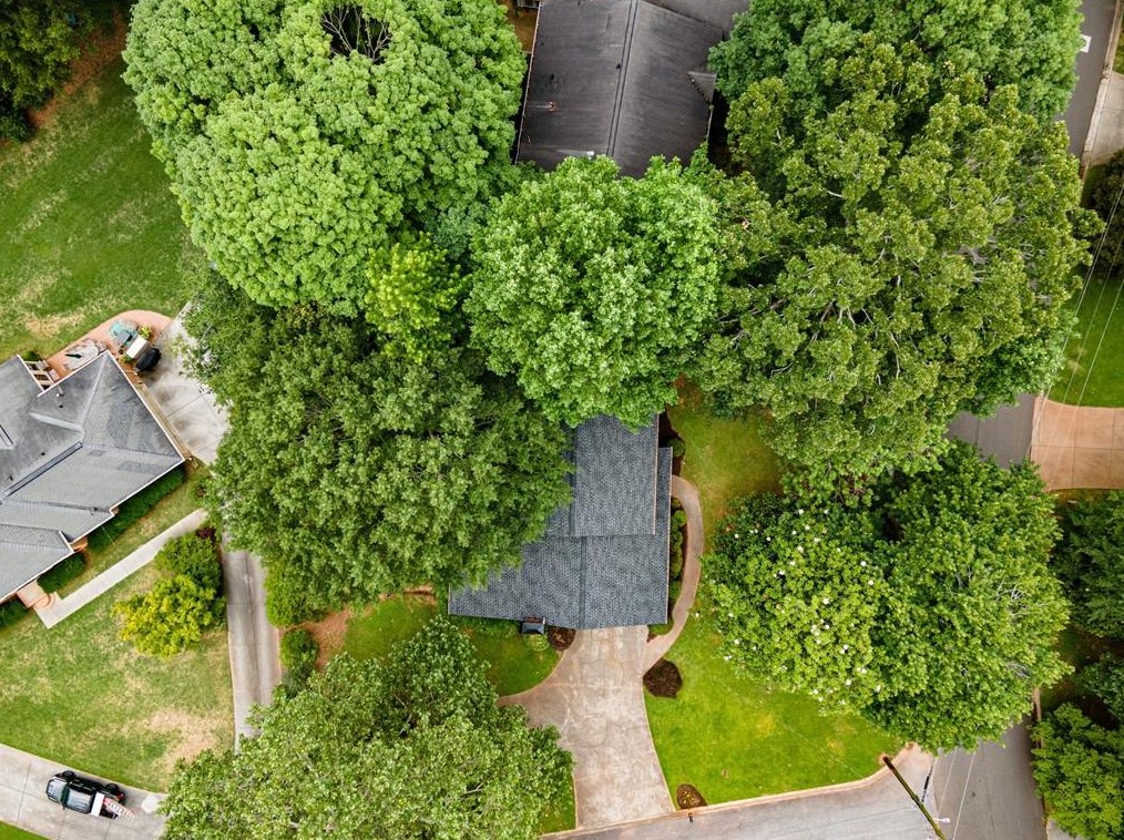 4576 Holliston Rd, Atlanta GA  30360-2058 exterior
