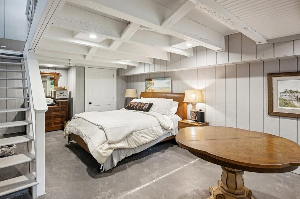 933 Church St, Decatur GA 30030-1527 exterior