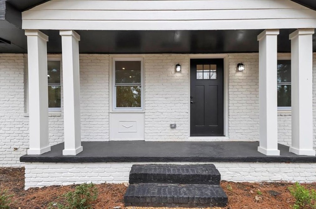 1613 Folkstone Rd, Atlanta GA  exterior