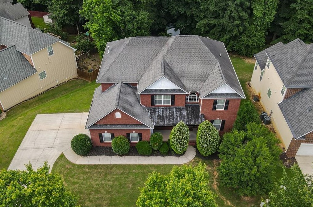 5481 The Vyne Ave, Atlanta GA  30349-8736 exterior