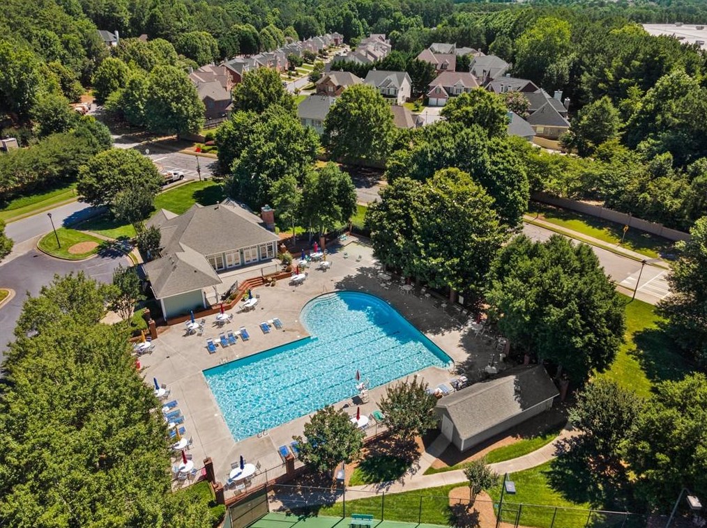 3062 Oaktree Ln, Duluth GA 30096-5886 exterior