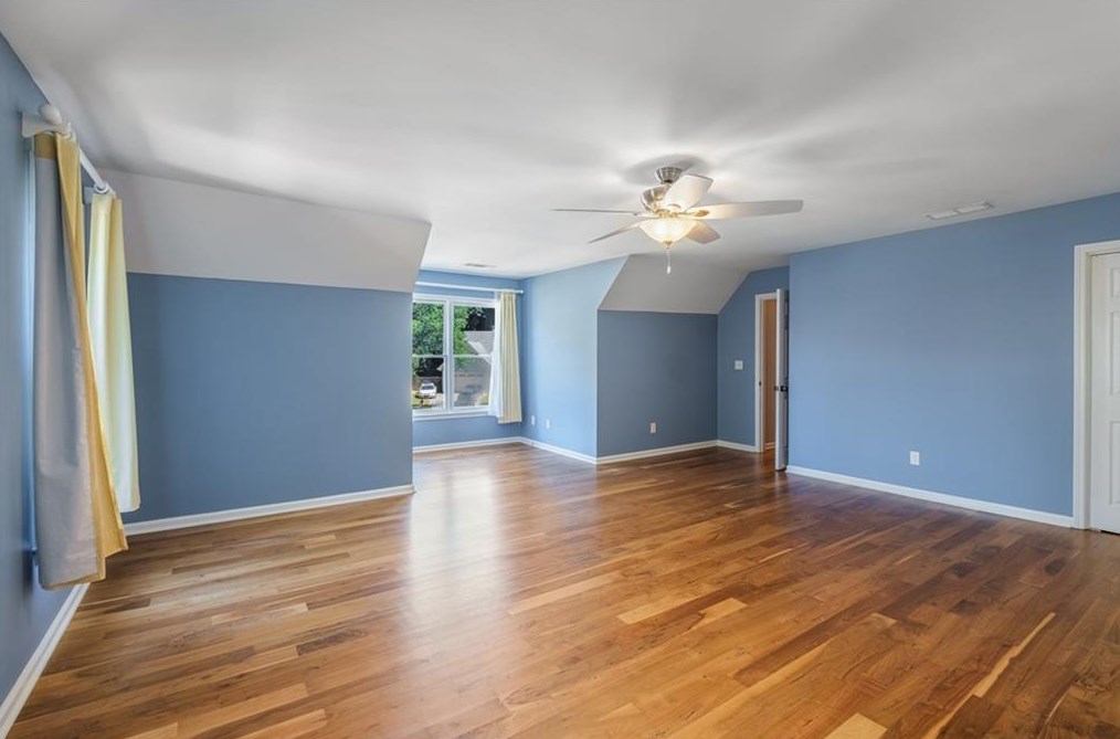 3062 Oaktree Ln, Duluth GA 30096-5886 exterior