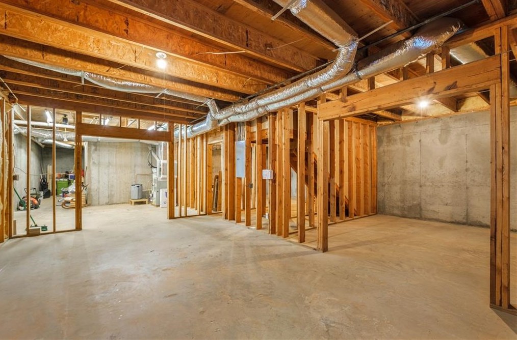 3062 Oaktree Ln, Duluth GA 30096-5886 exterior