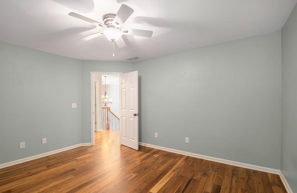 3062 Oaktree Ln, Duluth GA 30096-5886 exterior