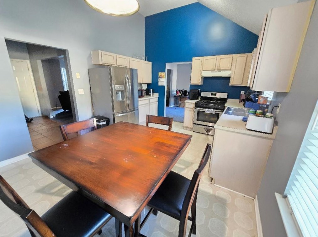 2374 Rambling Way, Lithonia GA 30058-5700 exterior