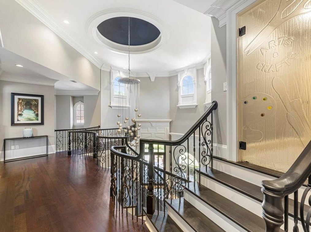 2985 Mnr Brg Dr, Alpharetta GA 30004-8813 exterior