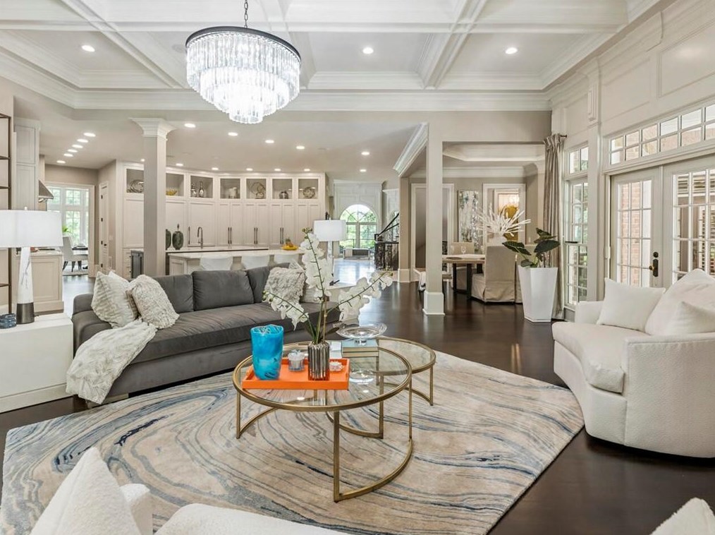 2985 Mnr Brg Dr, Alpharetta GA 30004-8813 exterior