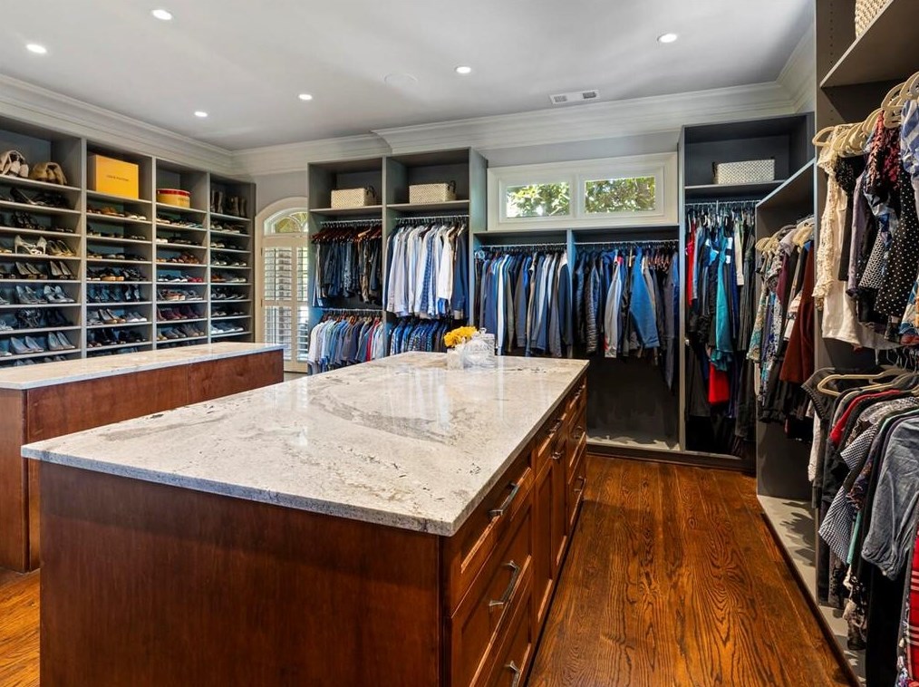 2985 Mnr Brg Dr, Alpharetta GA 30004-8813 exterior