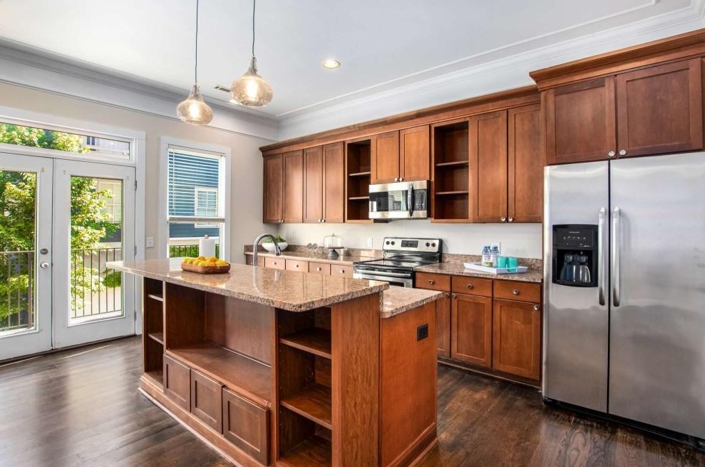 949 Ormewood Park Dr, Atlanta GA  30316-6816 exterior