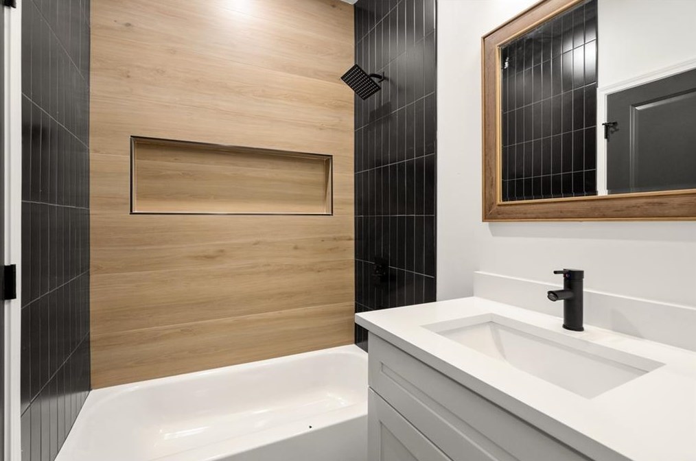 2309 2nd Ave, Decatur GA  30032 exterior