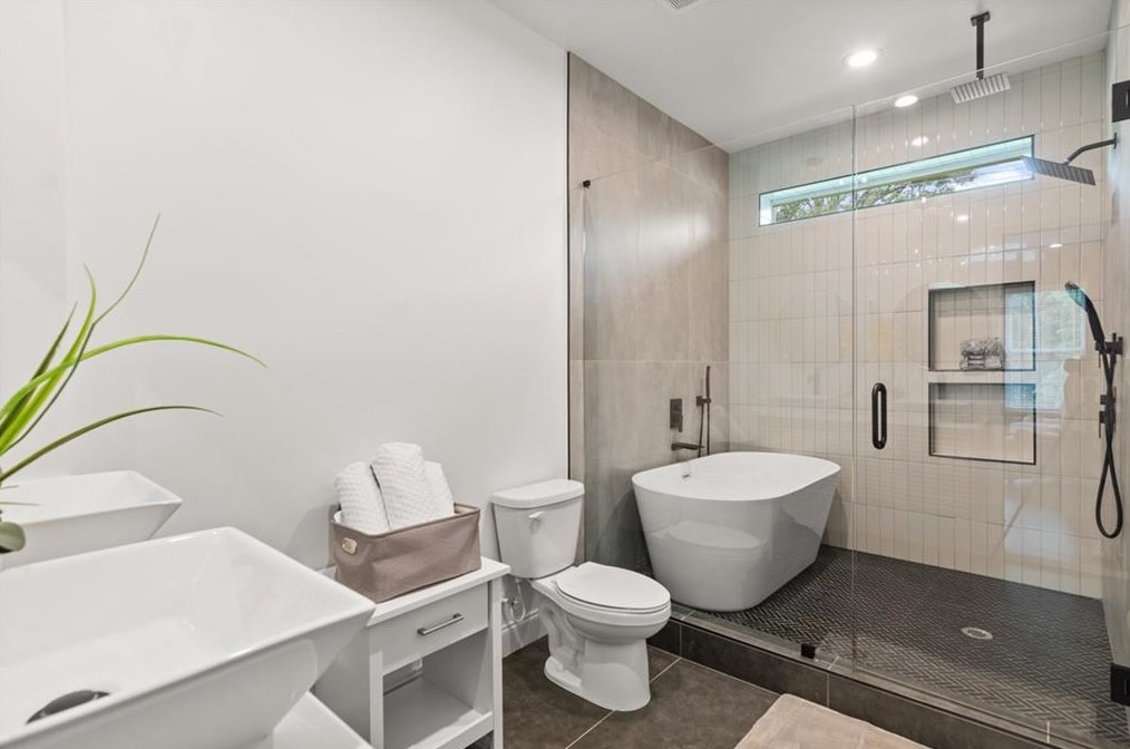 2309 2nd Ave, Decatur GA  30032 exterior