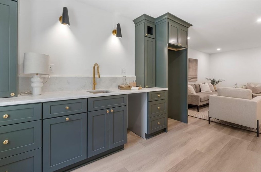 4775 Brinkley Ln, Atlanta GA 30342-2703 exterior