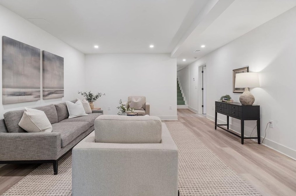 4775 Brinkley Ln, Atlanta GA 30342-2703 exterior