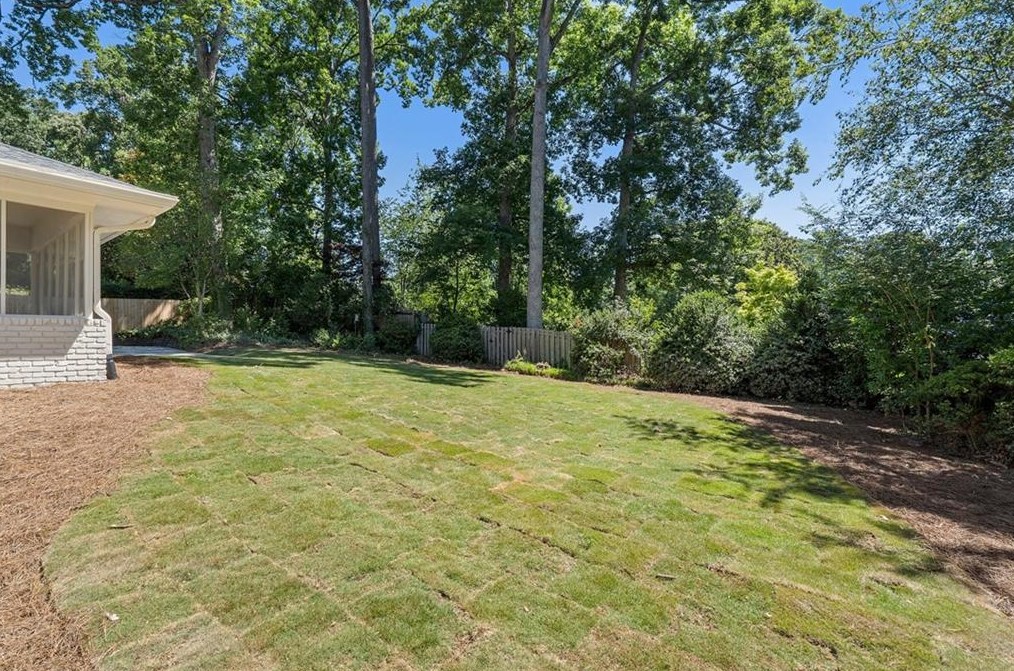 4775 Brinkley Ln, Atlanta GA 30342-2703 exterior