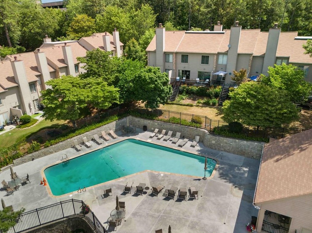 3631 Stonewall Dr, Atlanta GA  30339-3357 exterior