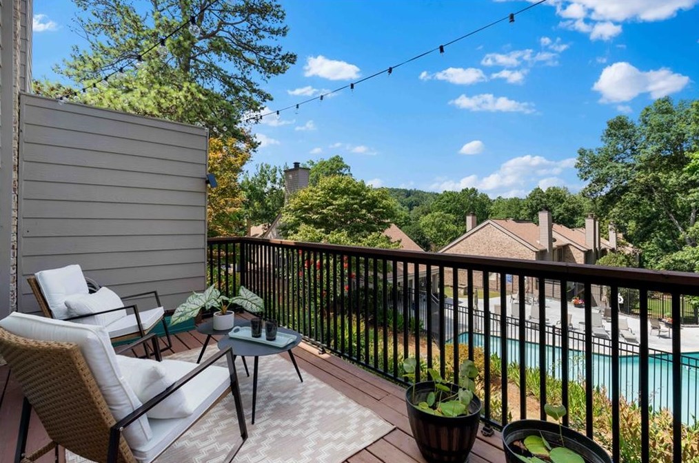 3631 Stonewall Dr, Atlanta GA  30339-3357 exterior