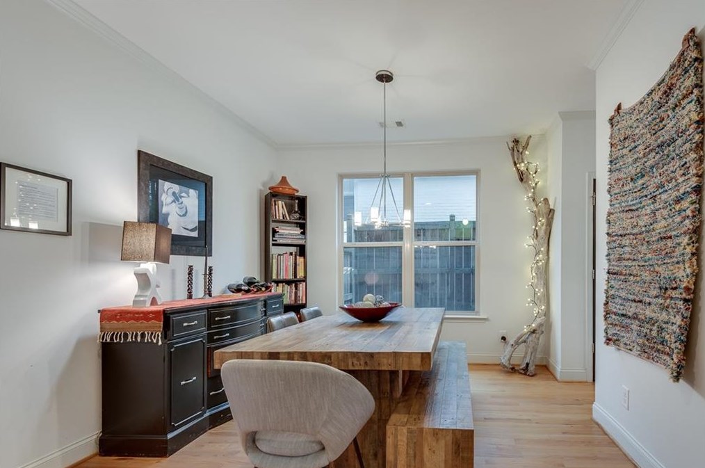 225 Murray Hl Ave, Atlanta GA 30317-1346 exterior