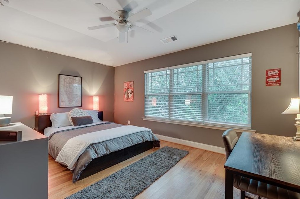 225 Murray Hl Ave, Atlanta GA 30317-1346 exterior