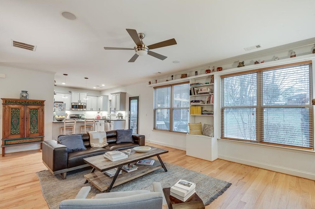 225 Murray Hl Ave, Atlanta GA 30317-1346 exterior