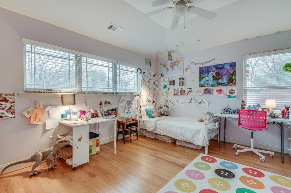 225 Murray Hl Ave, Atlanta GA 30317-1346 exterior