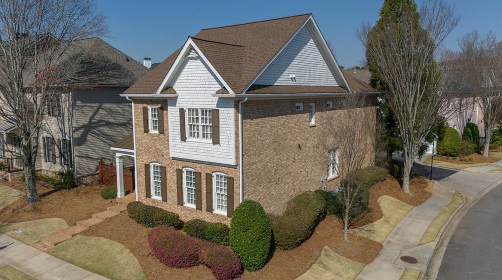 2080 Arminda Ct, Alpharetta GA  30022-1591 exterior