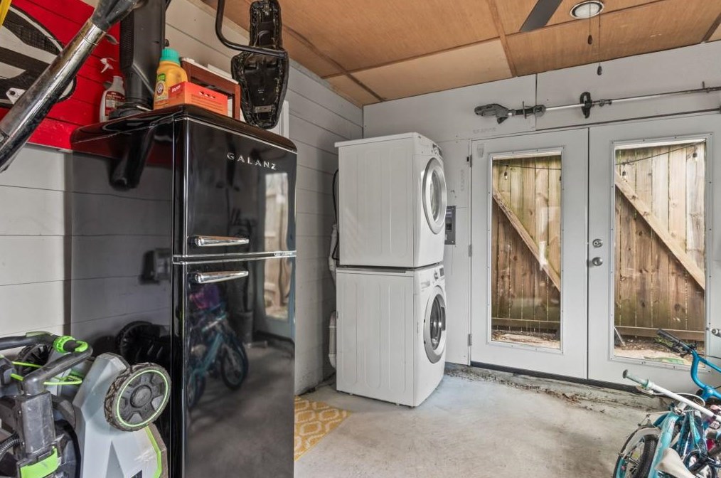 1213 Milton Ter, Atlanta GA 30315-2413 exterior