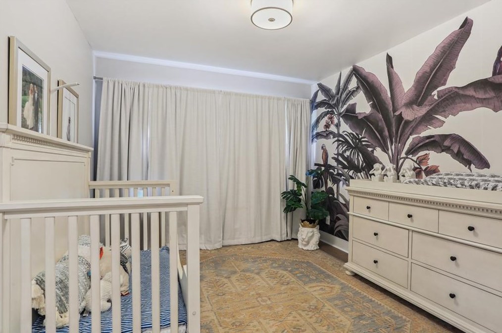 1798 Holly Ln, Atlanta GA  30329-3524 exterior