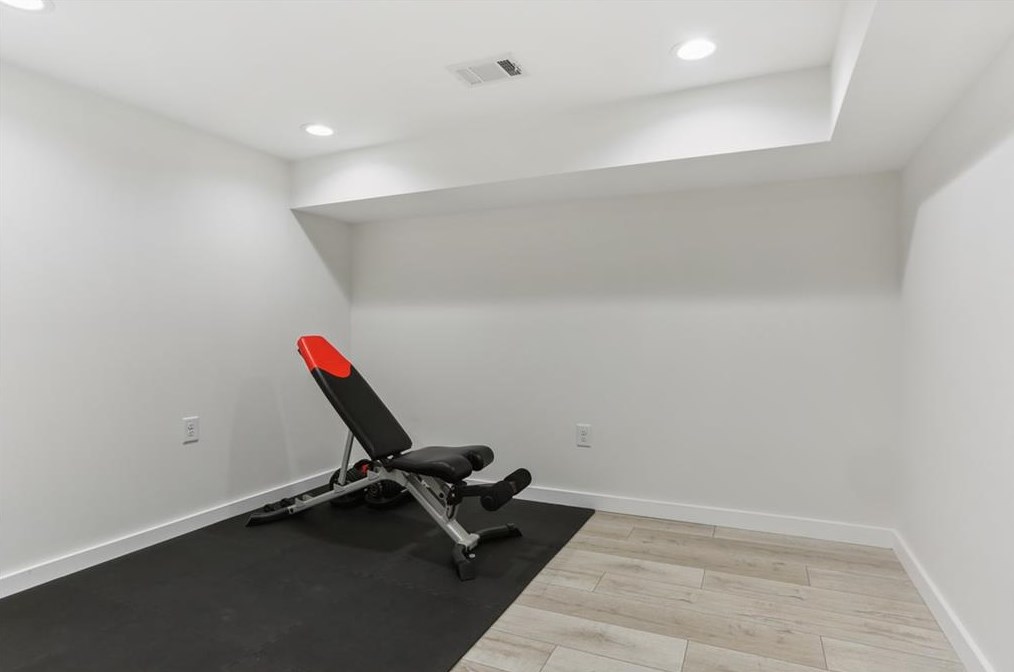 1798 Holly Ln, Atlanta GA  30329-3524 exterior