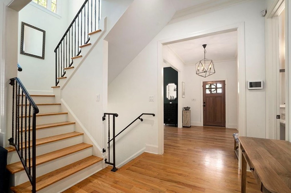 1123 University Dr, Atlanta GA  30306-3316 exterior