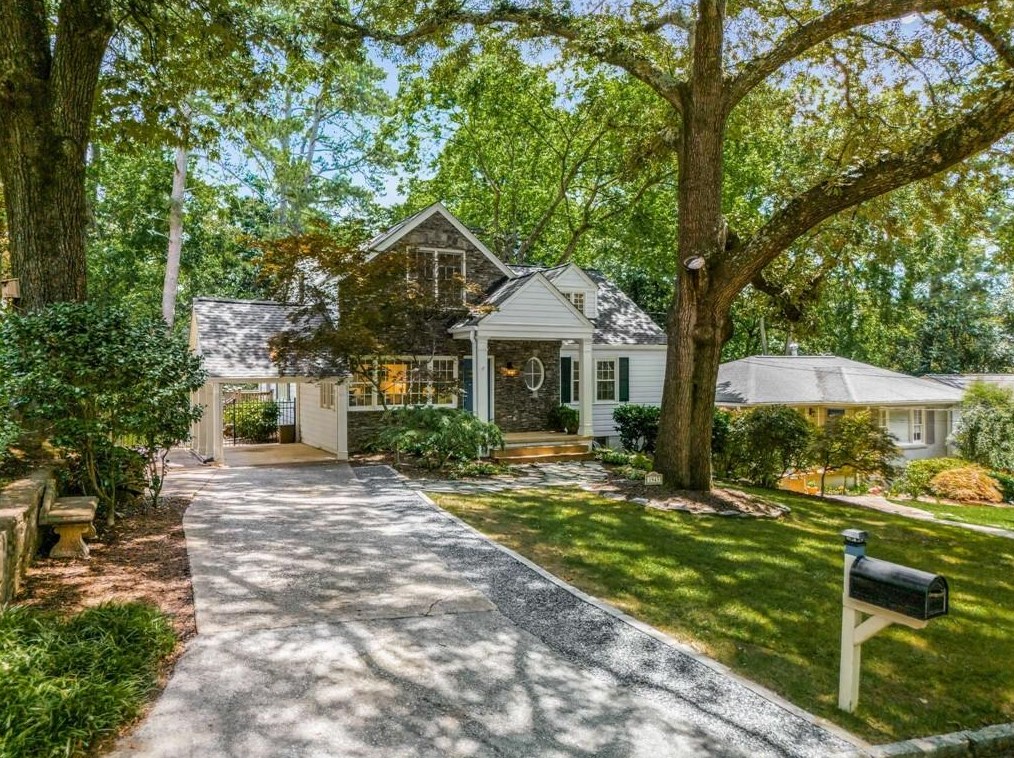 1943 Kilburn Dr, Atlanta GA  30324-4852 exterior