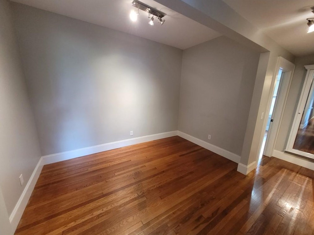 691 Penn Ave, Atlanta GA  30308-1506 exterior
