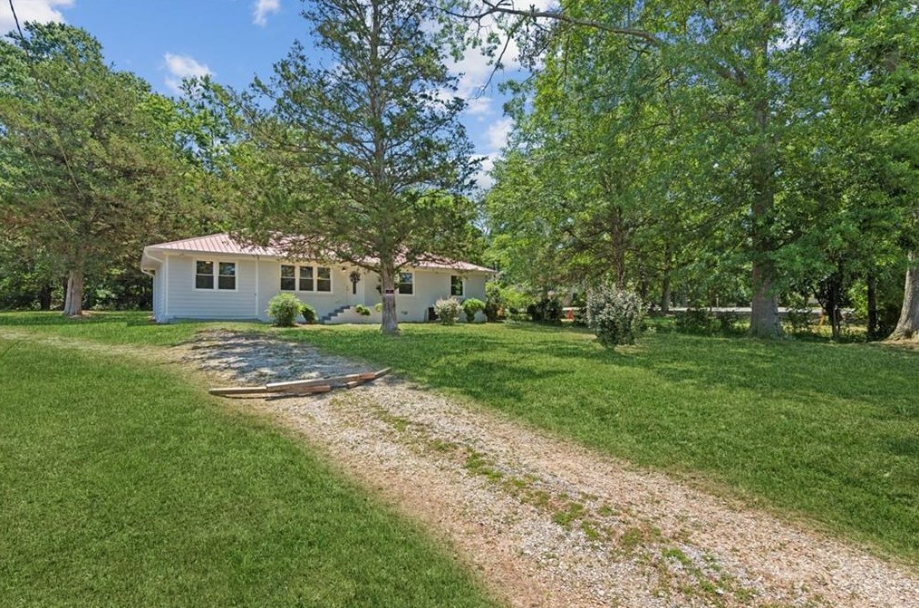 531 Gordon St, Jefferson GA  30549-1537 exterior