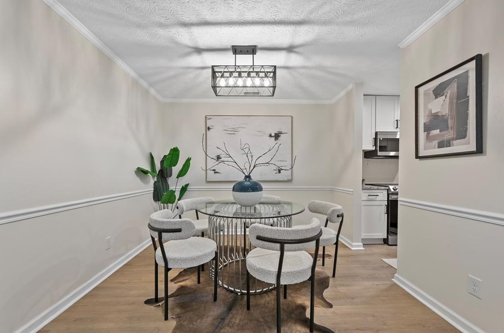 510 Tuxworth Cir, Decatur GA  30033-5618 exterior