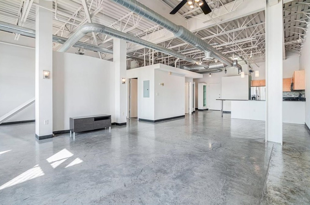 5200 Peachtree Rd, Atlanta GA  30338-4510 exterior