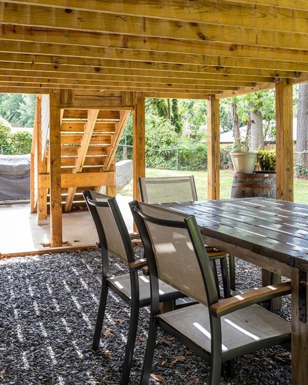 1971 Valencia Rd, Decatur GA  30032-5273 exterior