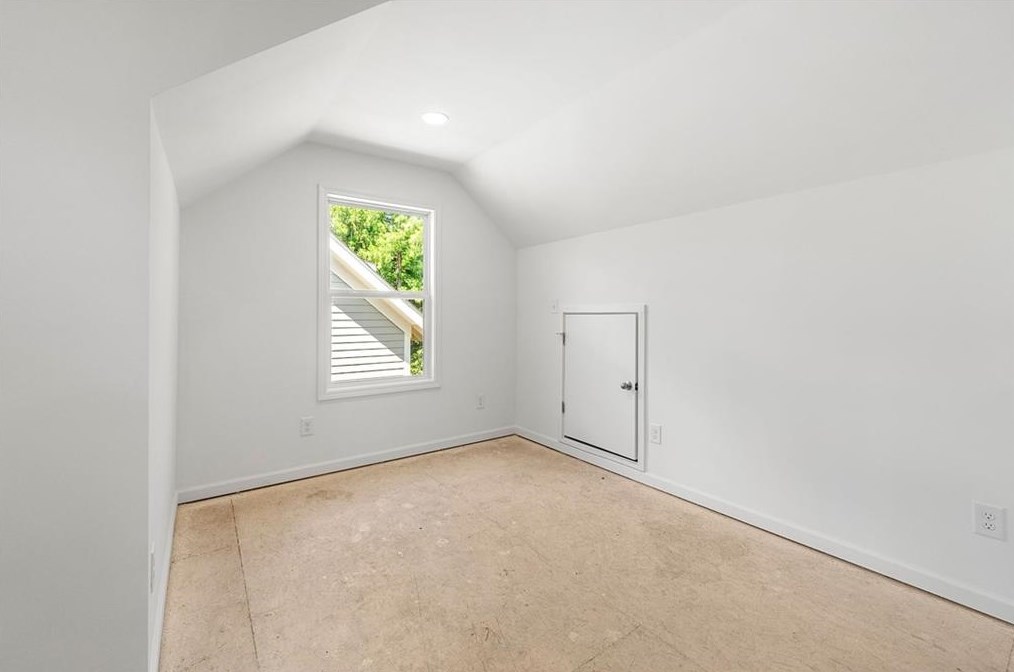 210 Commerce Dr, Decatur GA  30030-1966 exterior