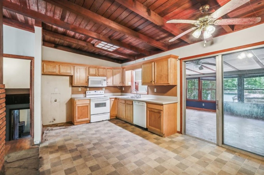 794 Jefferson Ave, Atlanta GA  30315-7208 exterior