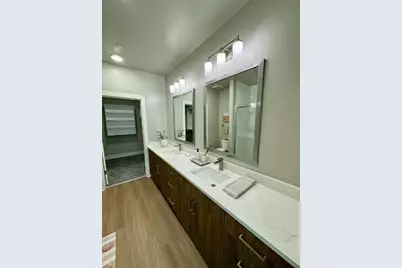 2000 James Jackson Parkway #2209, Atlanta, GA 30318 - Photo 9
