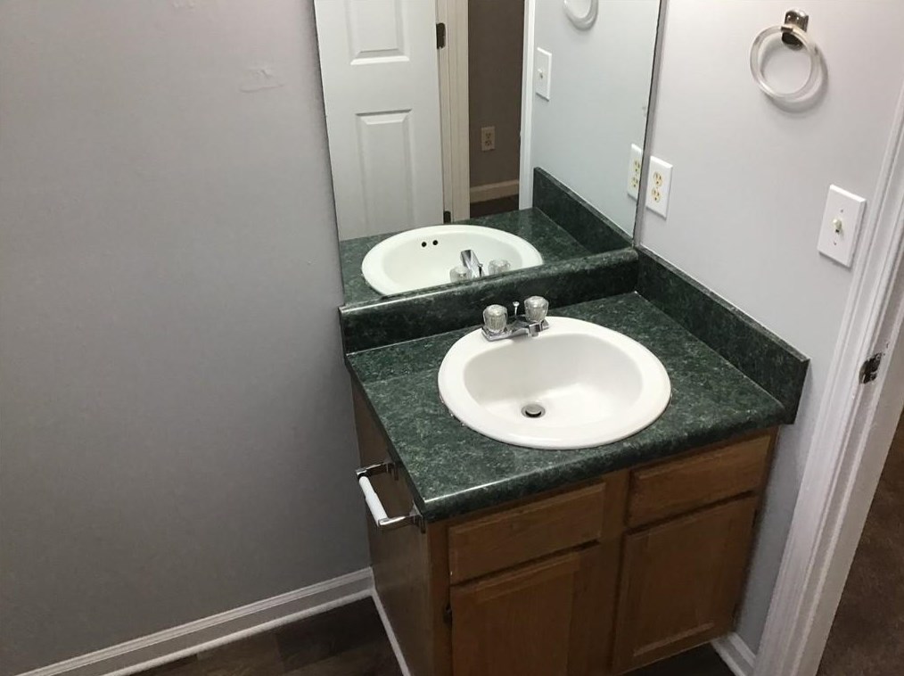 462 Buck Blvd, Calhoun GA 30701-4357 exterior