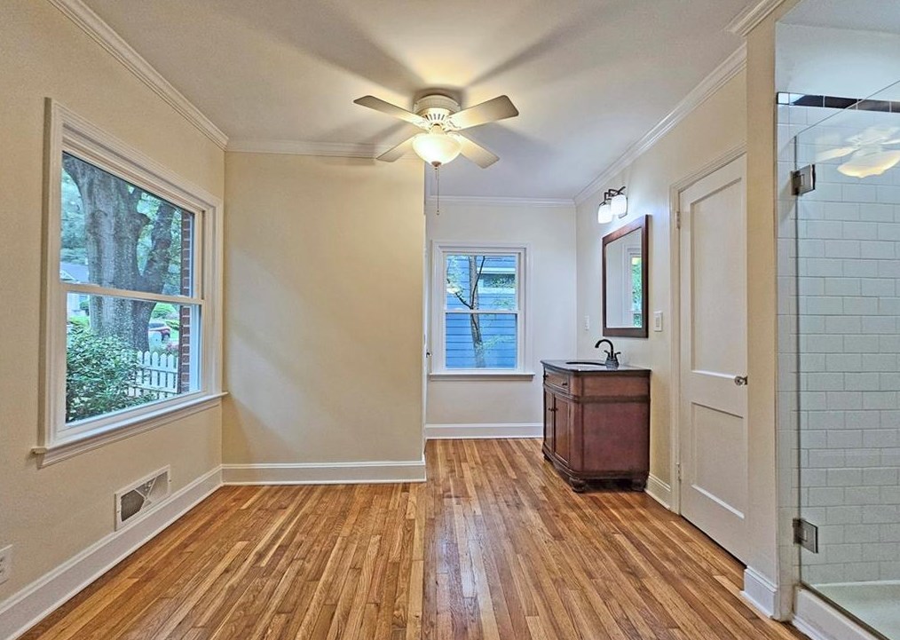 330 Ansley St, Decatur GA 30030-5215 exterior