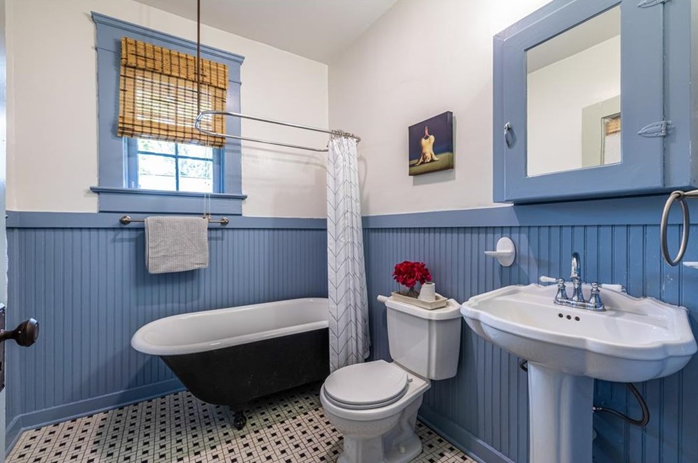 222 Drexel Ave, Decatur GA  30030-2838 exterior