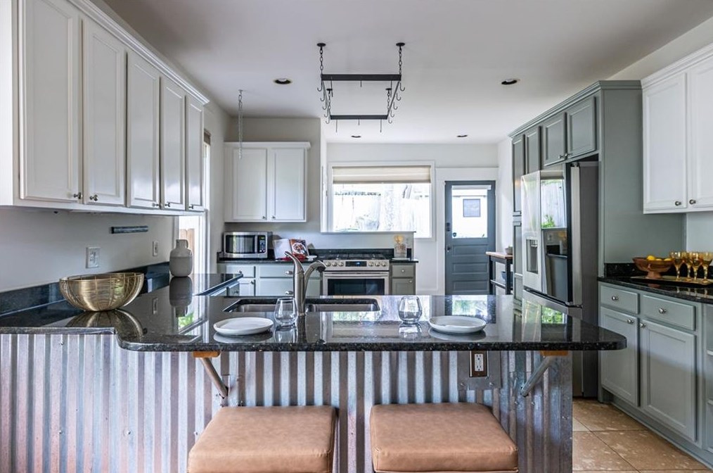 222 Drexel Ave, Decatur GA  30030-2838 exterior