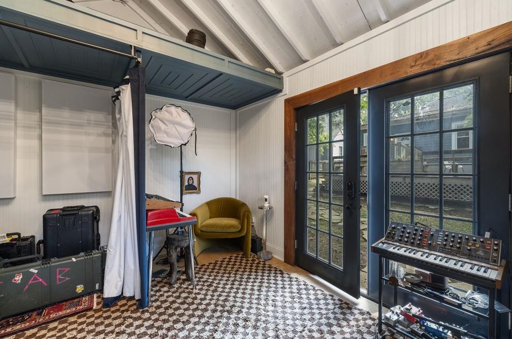 185 Eleanor St, Atlanta GA  30317-2302 exterior