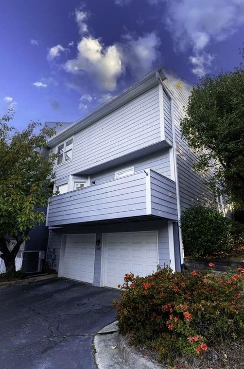 1600 Defoors Walk, Atlanta GA  30318-3012 exterior