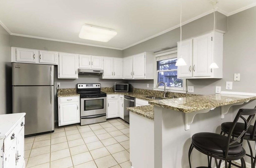 1600 Defoors Walk, Atlanta GA  30318-3012 exterior