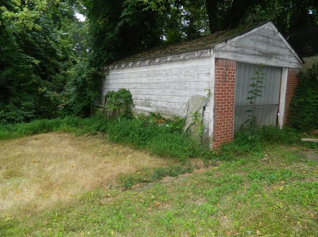 1282 Westridge Rd, Atlanta GA  30311-3432 exterior