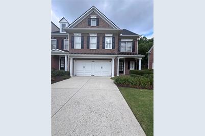 4709 Village Green Drive, Roswell, GA 30075 - Photo 1