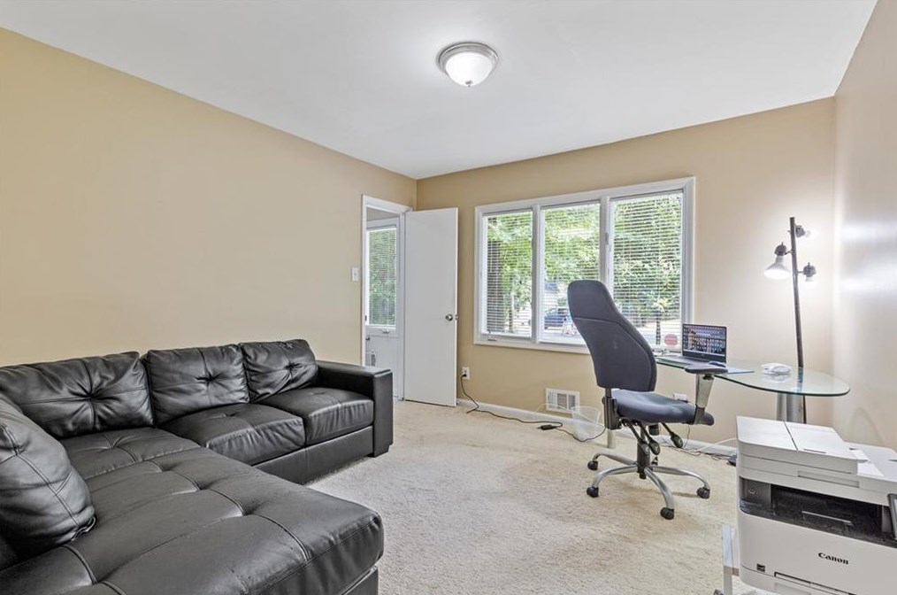 2547 Andover Dr, Atlanta GA  30360-1923 exterior