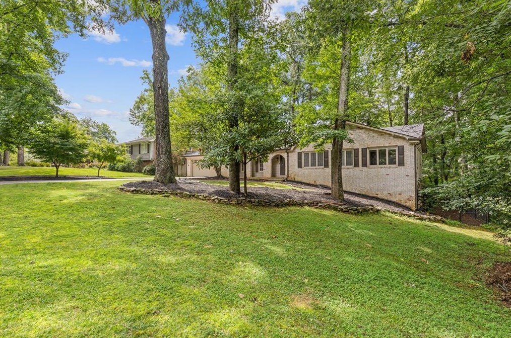 2547 Andover Dr, Atlanta GA  30360-1923 exterior