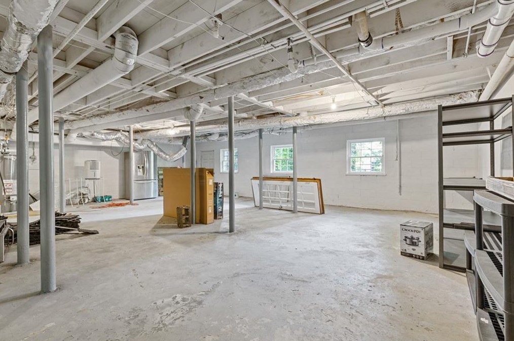 2547 Andover Dr, Atlanta GA  30360-1923 exterior